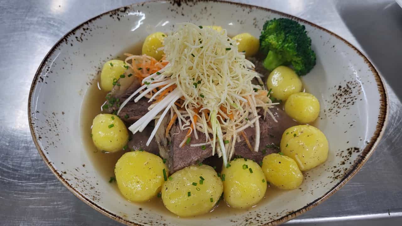 Gut Bürgerlich Essen In Würzburg Und Umgebung Restaurant Kurfürst – Gut bürgerlich. Bayerisch. Deutsch.